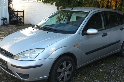 Ford Focus Finesse KLIMAANLAGE 5-TÜRIG 200.000 km 750 € Köln 50858