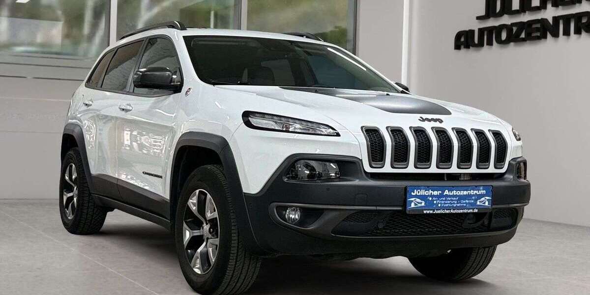 Jeep Cherokee 95.000 km 18.490 &euro; Jülich 52428