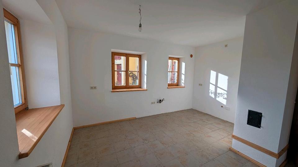 Erdgeschoßwohnung Feuchtwangen - 3 Zimmer, 80 m&sup2;, 750&euro; | Angebot:26055676