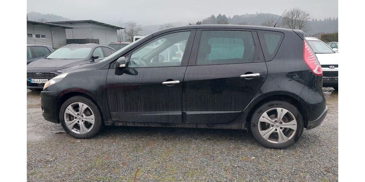 Renault Scenic 144.000 km 5.899 € Berlin 12355