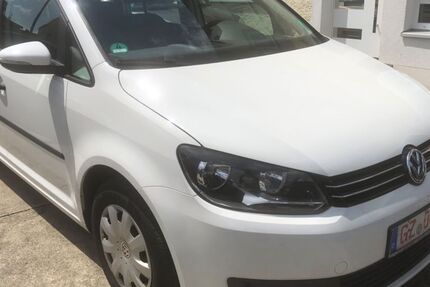 VW Touran 314.000 km 3.940 € Ichenhausen-Hochwang 89335
