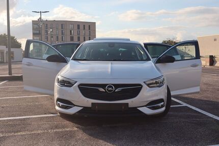 Opel Insignia 142.500 km 12.490 &euro; Hamburg 21149