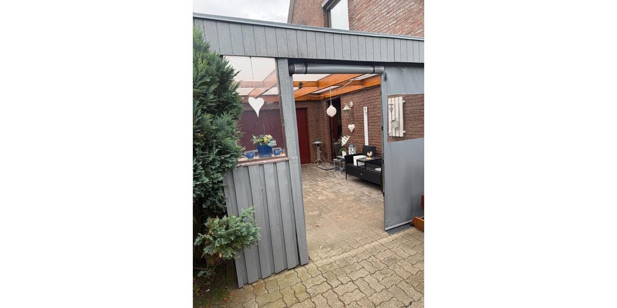 Doppelhaushälfte Bredstedt - 5 Zimmer, 107 m&sup2;, 195.000&euro; | Angebot:27144701