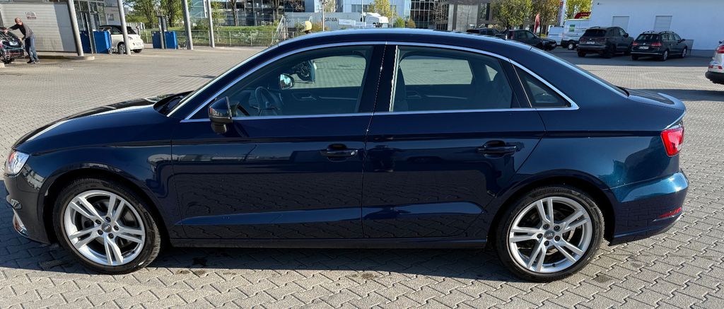 Audi A3 65.000 km 18.900 &euro; Poing 85586