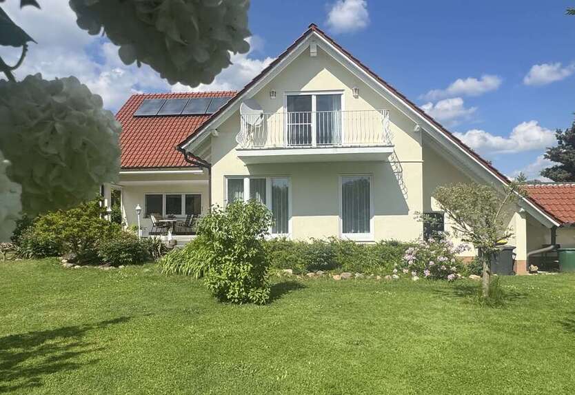 Haus zum Kaufen in Klein Döbbern 338.000 € 228 m²
