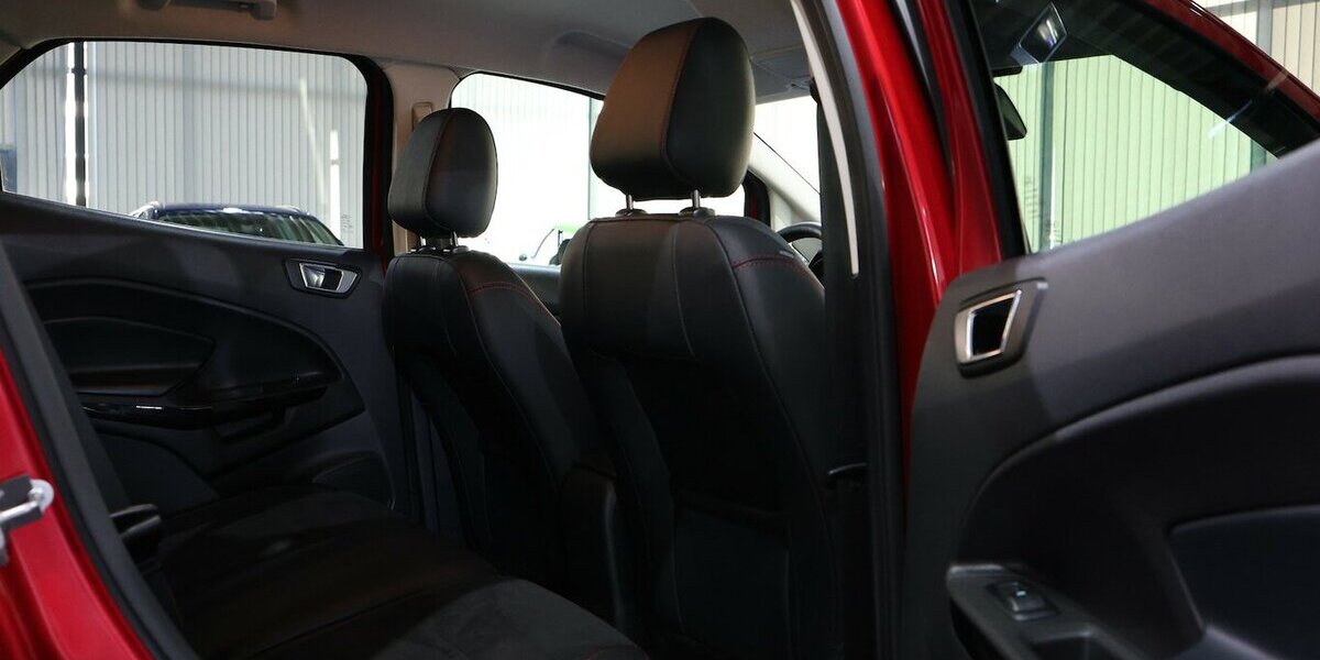 Ford EcoSport EB ST-LINE SPORT RED & BLACK / LED, B&O 60.000 km 14.111 &euro; Hamm 59077