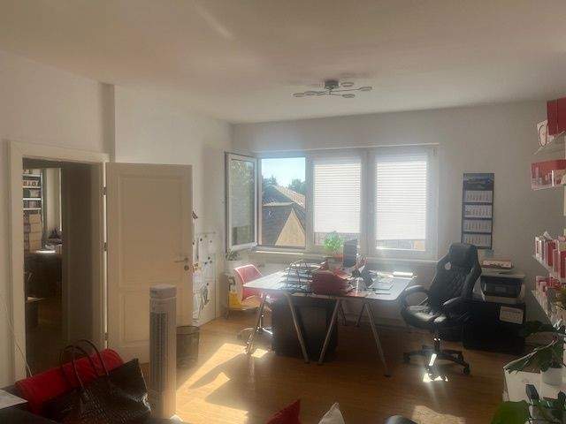 Gewerbeobjekt Bad Homburg vor der Höhe Bad Homburg - 4 Zimmer, 104 m&sup2;, 595.000&euro; | Angebot:23418864