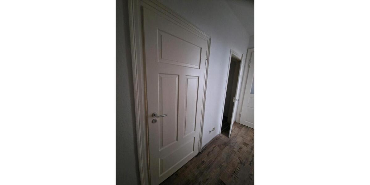 Etagenwohnung Leisnig - 3 Zimmer, 75 m&sup2;, 540&euro; | Angebot:25908680