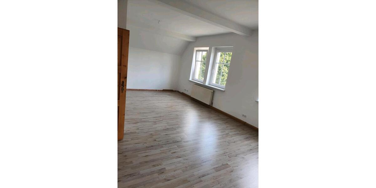 Mehrfamilienhaus, Wohnhaus Bad Schmiedeberg - 8 Zimmer, 223 m&sup2;, 250.000&euro; | Angebot:26033676