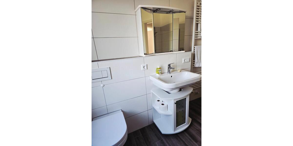 Etagenwohnung Hude (Oldenburg) - 3 Zimmer, 85 m&sup2;, 830&euro; | Angebot:26195426