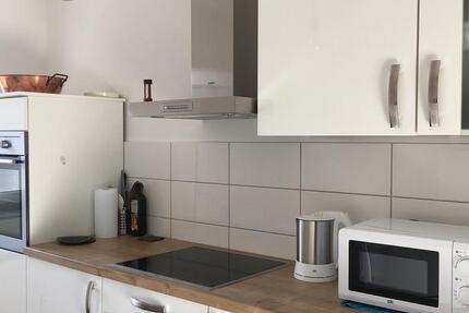 2-Zimmer möbliert mit Südbalkon: Zwischenmiete (3 Monate) 2 zimmer