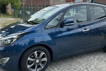 Hyundai ix20 70.000 km 13.950 &euro; Berlin-Spandau 13585