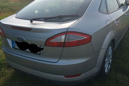 Ford Mondeo 248.200 km 2.700 &euro; Königswartha 02699
