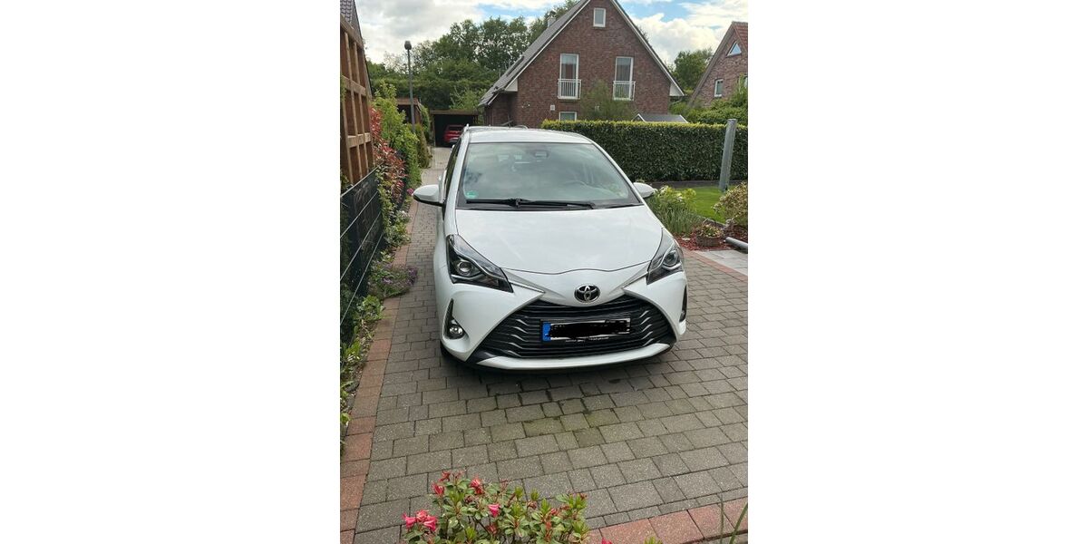 Toyota Yaris 41.200 km 14.000 &euro; Neu Wulmstorf 21629