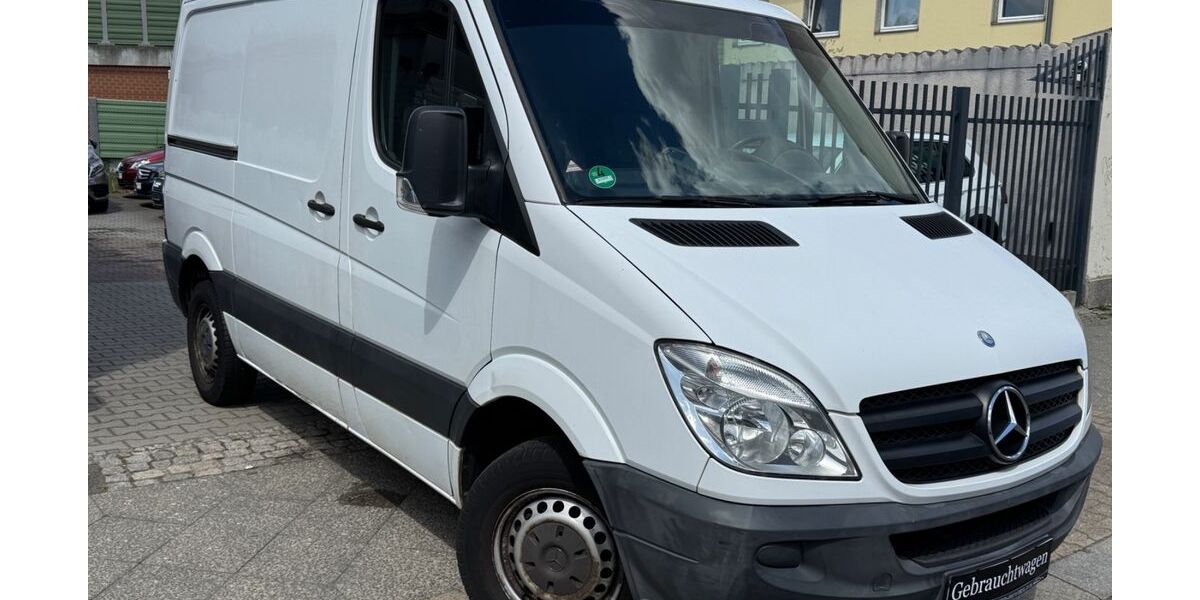 Mercedes-Benz Sprinter 195.000 km 10.900 &euro; Berlin, BRITZ 12347