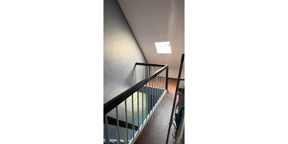 Dachgeschoßwohnung Aschersleben - 3 Zimmer, 60 m&sup2;, 450&euro; | Angebot:25483394