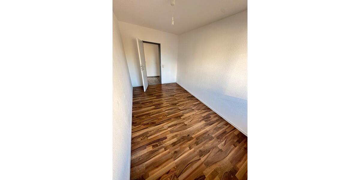 Etagenwohnung Laatzen - 4 Zimmer, 124 m&sup2;, 295.000&euro; | Angebot:26338514