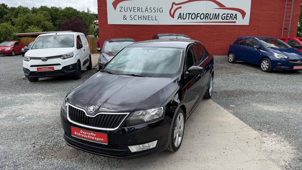 Skoda Rapid 28.654 km 7.990 &euro; Gera 07546