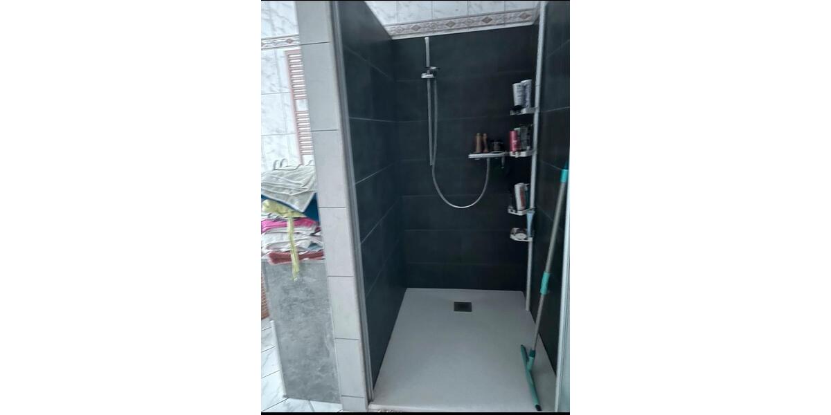 Einfamilienhaus Naila - 7 Zimmer, 180 m&sup2;, 288.000&euro; | Angebot:26040341