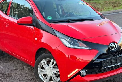 Toyota Aygo (X) 5.950 km 12.990 &euro; Hoppegarten (Hönow) 15366