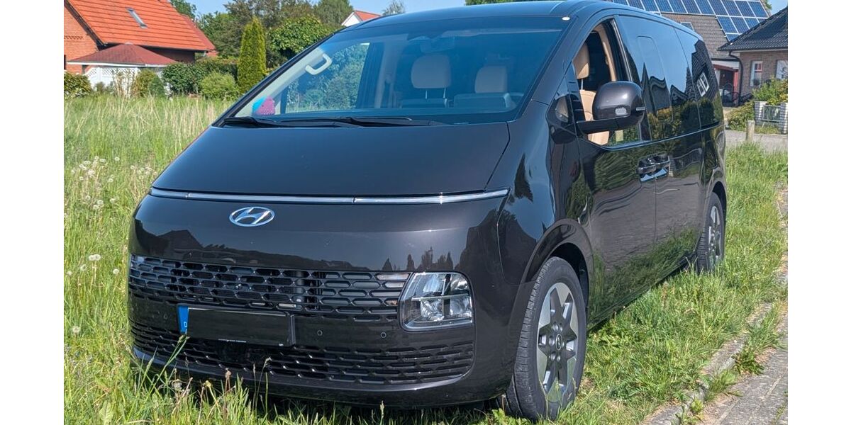 Hyundai STARIA 59.994 km 36.900 &euro; Melbeck 21406