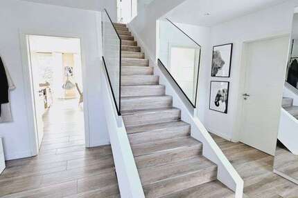 Haus Oerlinghausen - 6 Zimmer, 200 m&sup2;, 599.000&euro; | Angebot:26338643