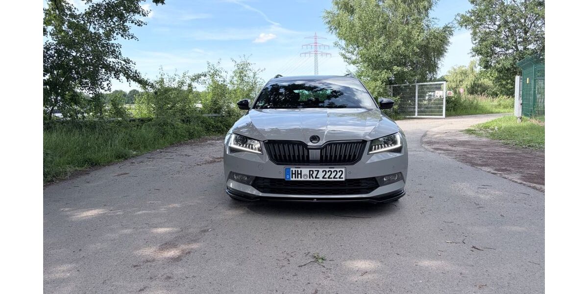 Skoda Superb 146.000 km 17.990 &euro; Hamburg 21035