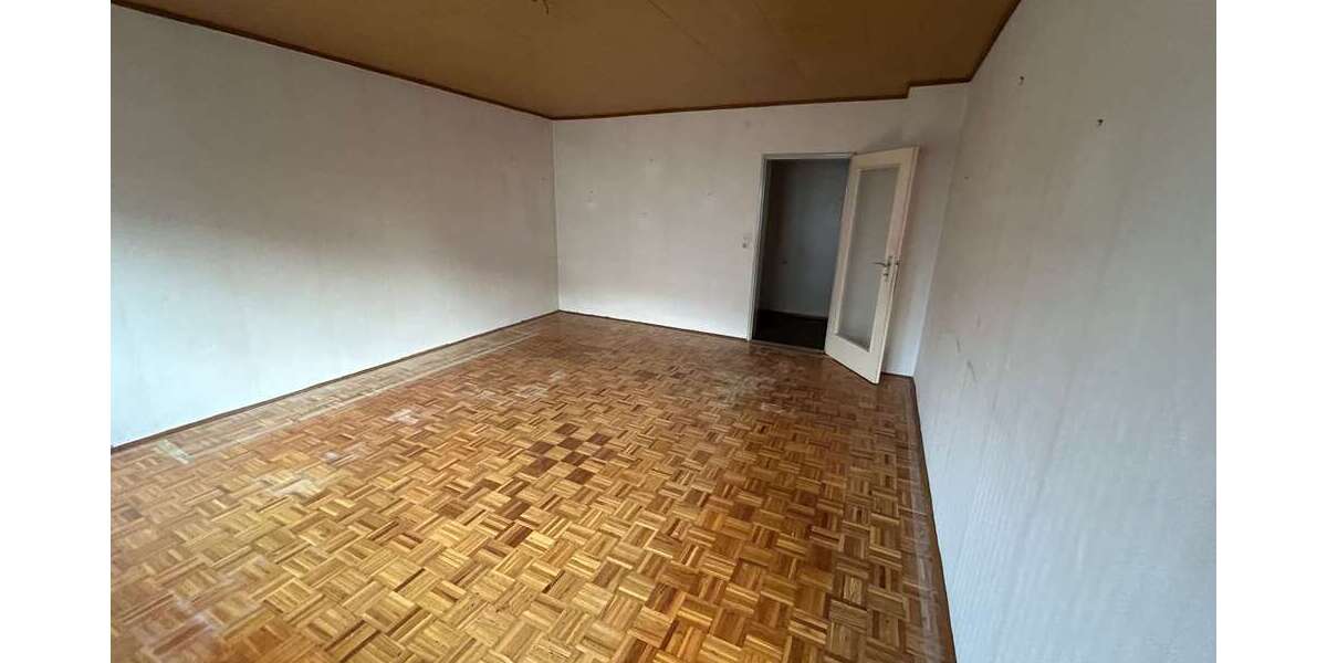 Wohnung zum Kaufen in Traunreut 209.000 € 74.1 m² 3 zimmer