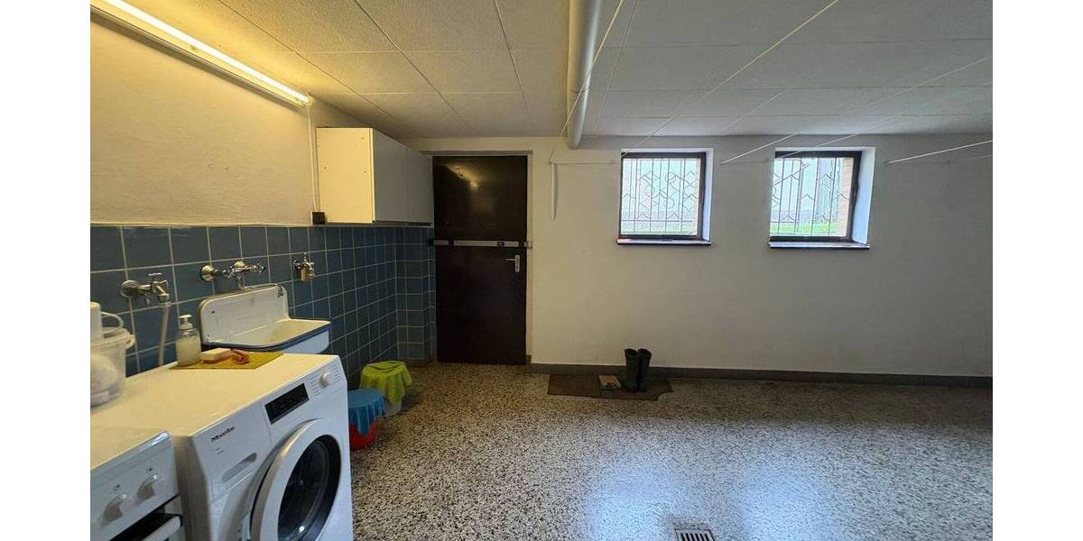 Einfamilienhaus Baunatal Rengershausen - 1 Zimmer, 495.000&euro; | Angebot:26220323