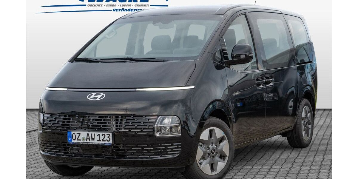 Hyundai STARIA 30.564 km 44.880 &euro; Oschatz 04758