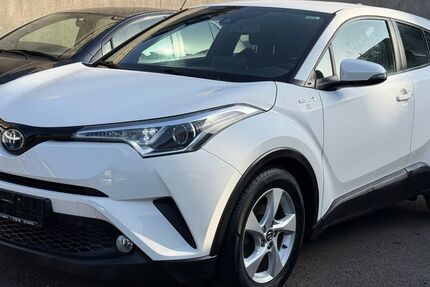 Toyota C-HR 69.500 km 17.400 &euro; Saarbrücken - Burbach 66115