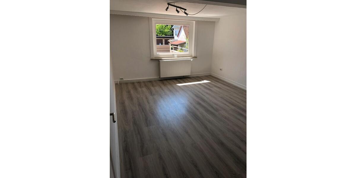 Reihenhaus Lamspringe - 6 Zimmer, 155 m&sup2;, 900&euro; | Angebot:25422916