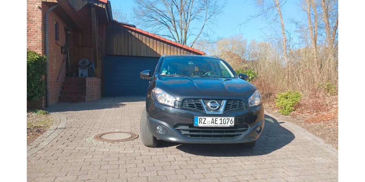 Nissan Qashqai 65.000 km 7.900 &euro; Sandesneben 23898