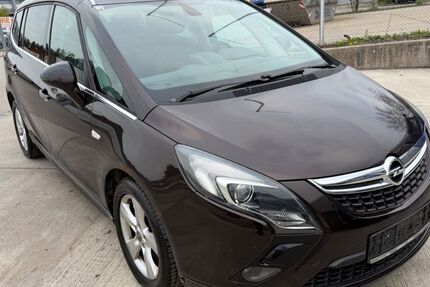 Opel Zafira 204.000 km 3.900 &euro; Rosenheim 83026