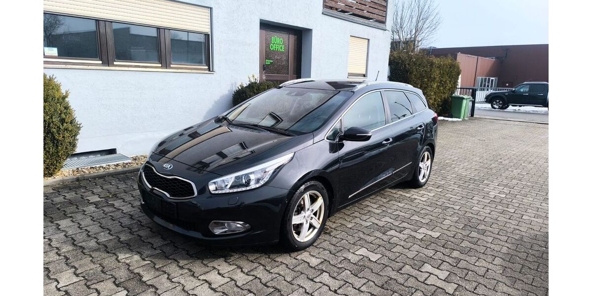 Kia ceed Sportswagon 223.000 km 4.750 &euro; Regensburg 93057
