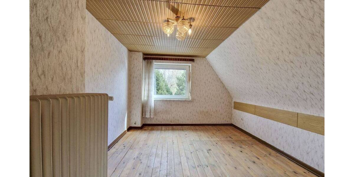 Einfamilienhaus Lehe - 4 Zimmer, 100 m&sup2;, 135.000&euro; | Angebot:26202143