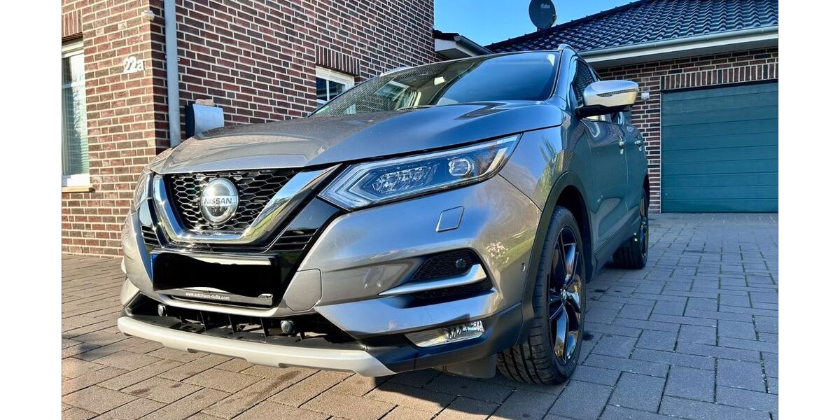 Nissan Qashqai 106.000 km 14.900 &euro; Spahnharrenstätte 49751