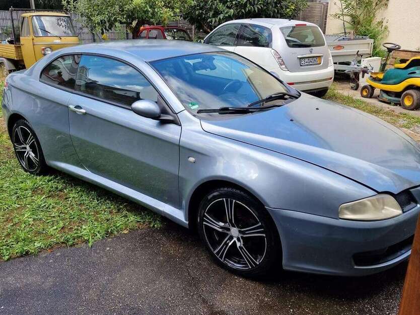 Alfa Romeo GT 148.555 km 2.333 € Stuttgart 70372