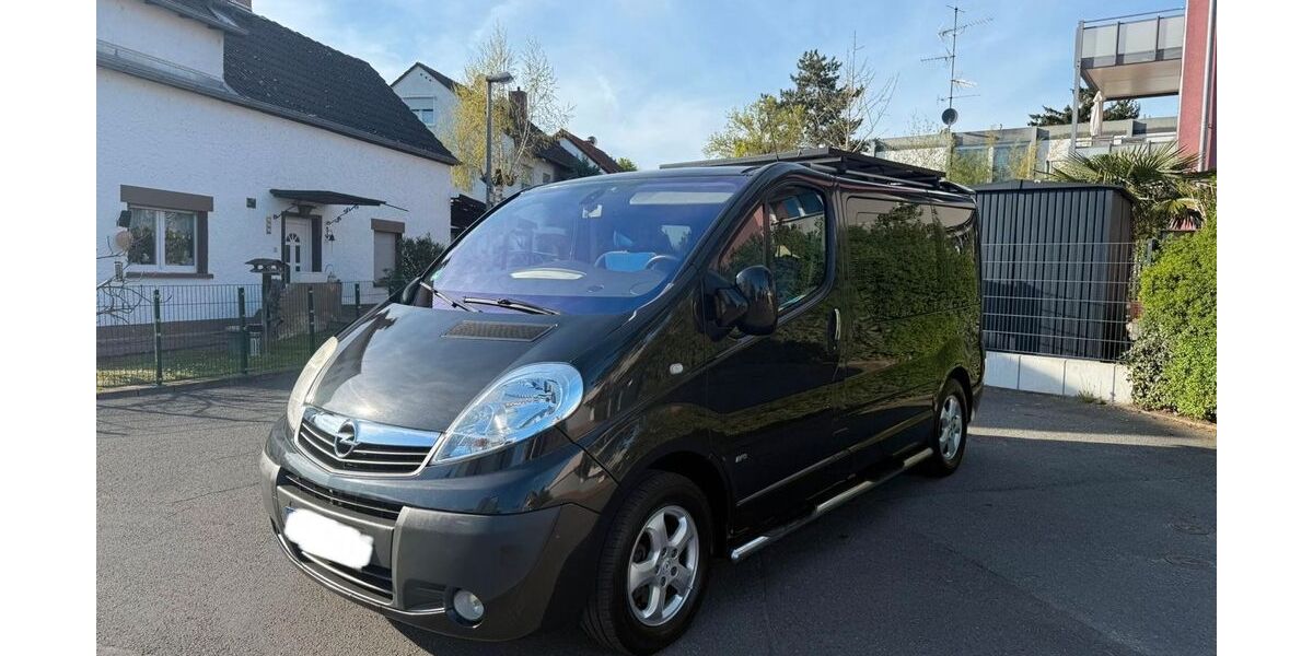 Opel Vivaro 208.000 km 13.500 &euro; Ginsheim-Gustavsburg 65462