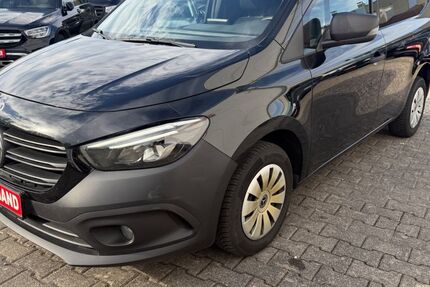 Mercedes-Benz Citan 249.000 km 7.990 &euro; Troisdorf 53842