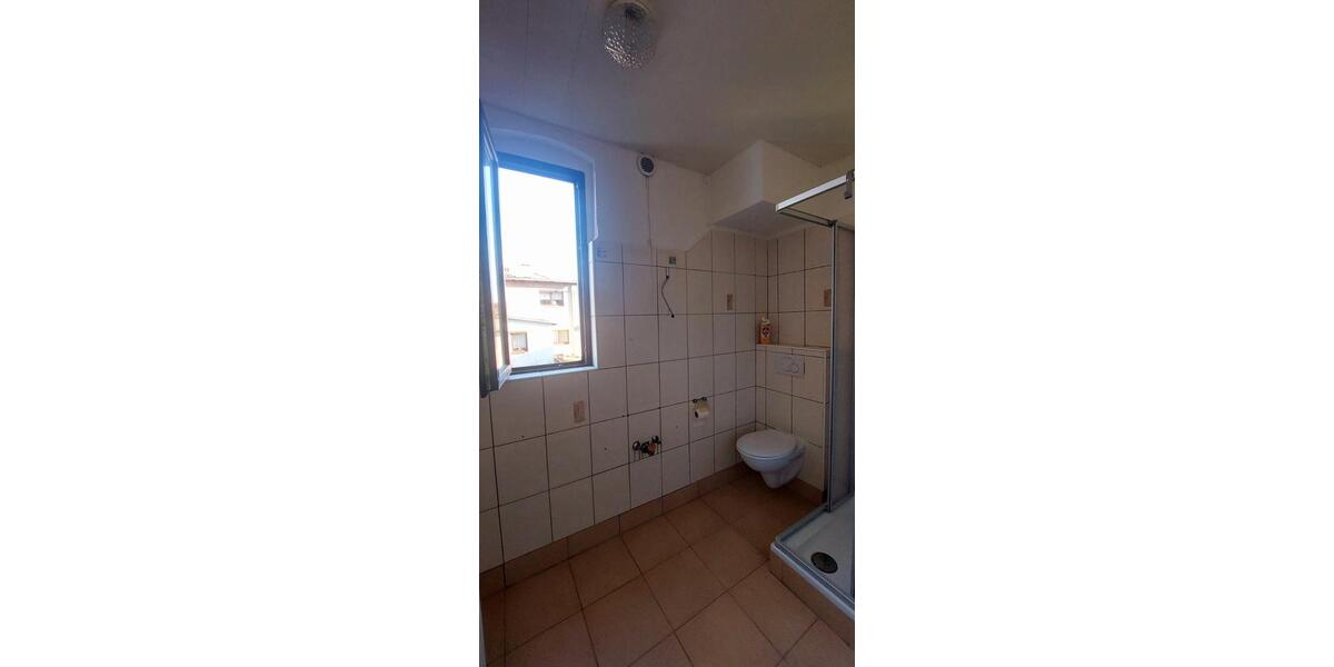 Mehrfamilienhaus, Wohnhaus Saalfeld (Saale) - 6 Zimmer, 136 m&sup2;, 259.000&euro; | Angebot:24369733