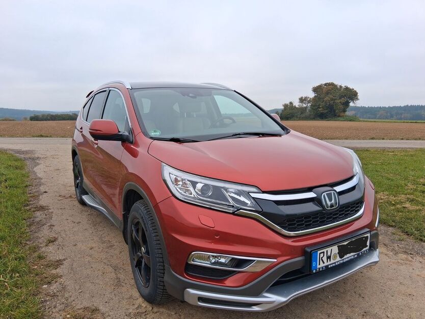 Honda CR-V 166.000 km 14.400 € Dunningen 78655