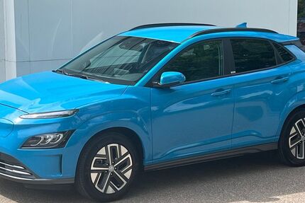 Hyundai KONA 19.900 km 21.500 € Pfaffenhofen a. d. Ilm 85276