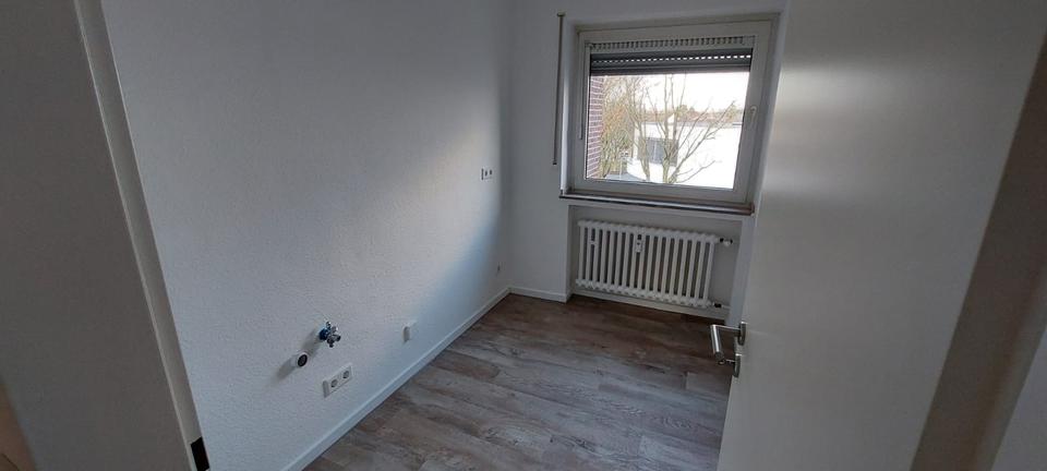 Etagenwohnung Viersen Hülsdonk - 2 Zimmer, 59 m&sup2;, 610&euro; | Angebot:25982677