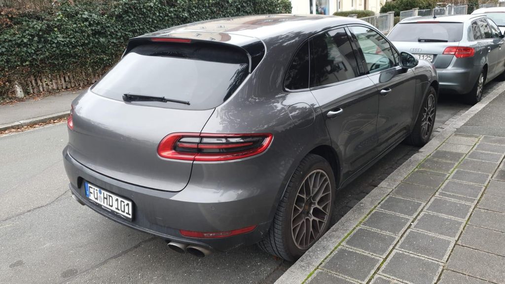 Porsche Macan 170.000 km 22.000 &euro; Fürth 90765