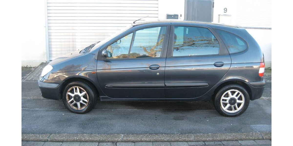 Renault Megane 193.000 km 1.100 &euro; Dortmund 44287