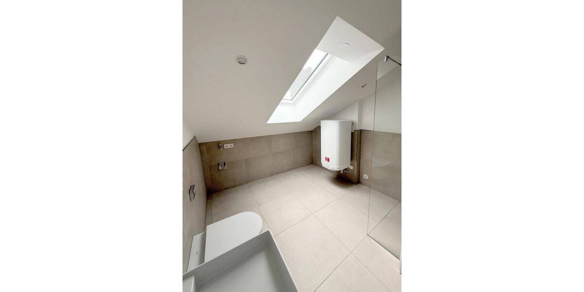 Etagenwohnung Schwandorf - 3 Zimmer, 72 m&sup2;, 864&euro; | Angebot:26871435