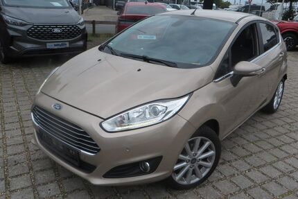 Ford Fiesta 84.867 km 8.690 &euro; Achim-Baden 28832