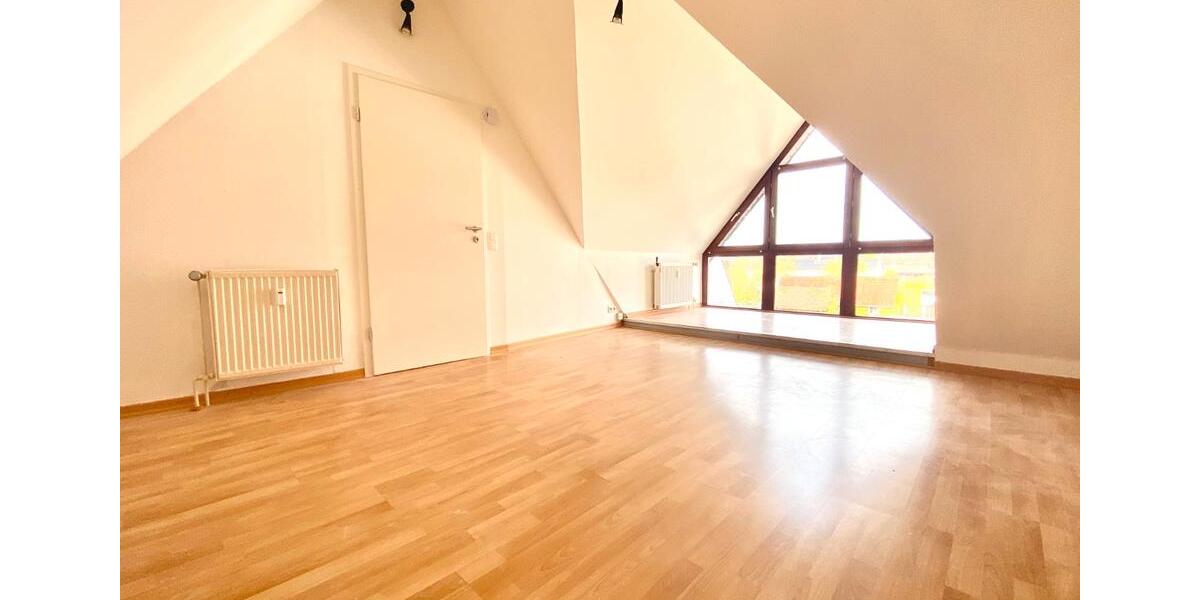 Dachgeschoßwohnung Schlangen - 2 Zimmer, 31 m&sup2;, 375&euro; | Angebot:26397794
