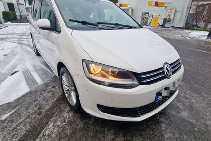 VW Sharan 234.228 km 10.500 &euro; Mönchengladbach 41065